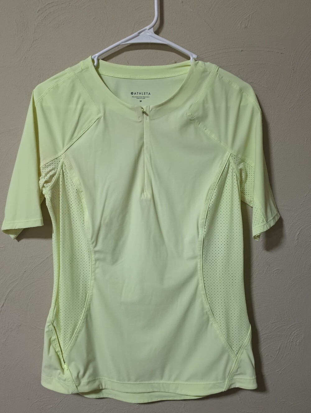 Athleta Neon Lime Short Sleeve Zip Front Active Top